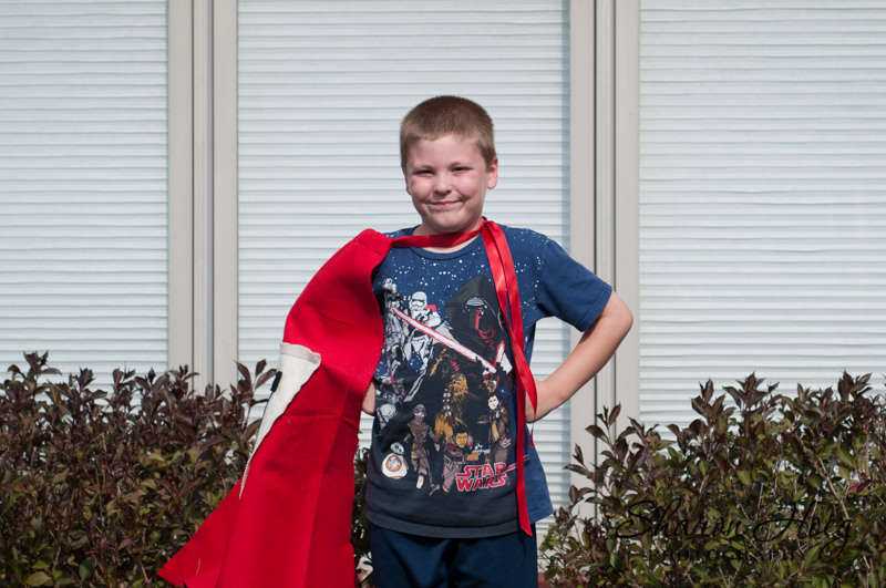 proud kid in star wars shirt, DIY super hero cape