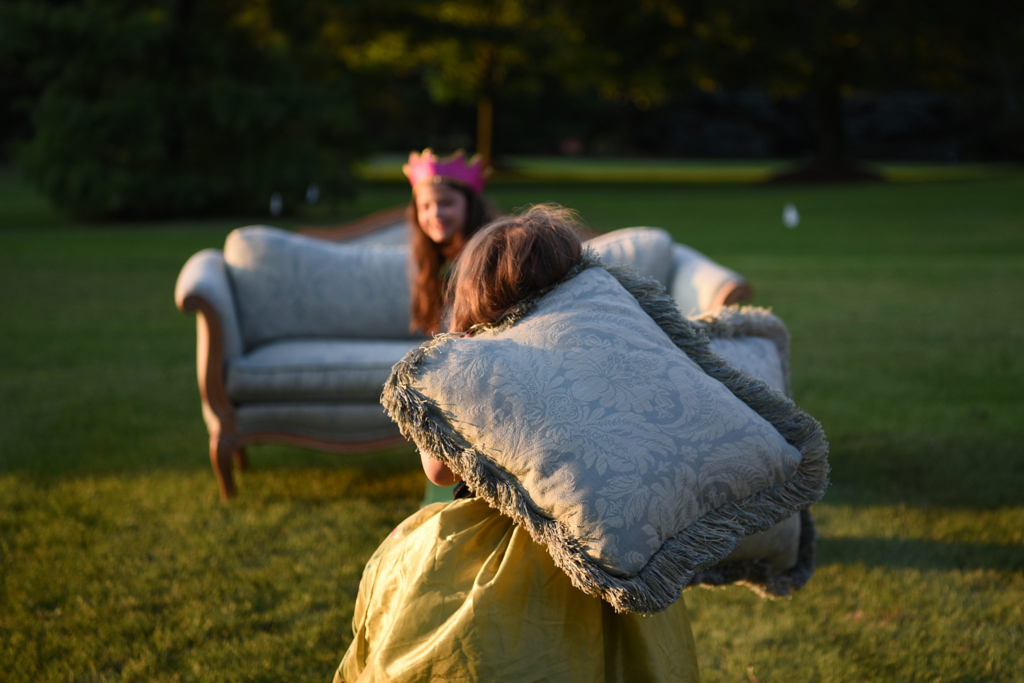 magical princess pillow fight, Detroit Child Photographer